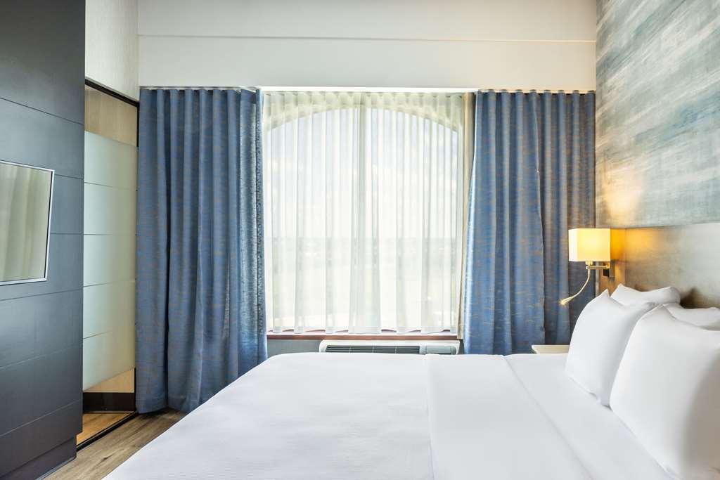Quality Inn & Suites Lévis Zimmer foto